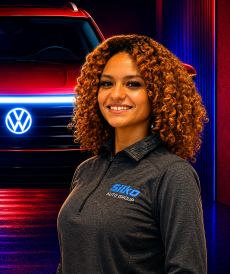 Melanie Navarro, Internet Sales Specialist