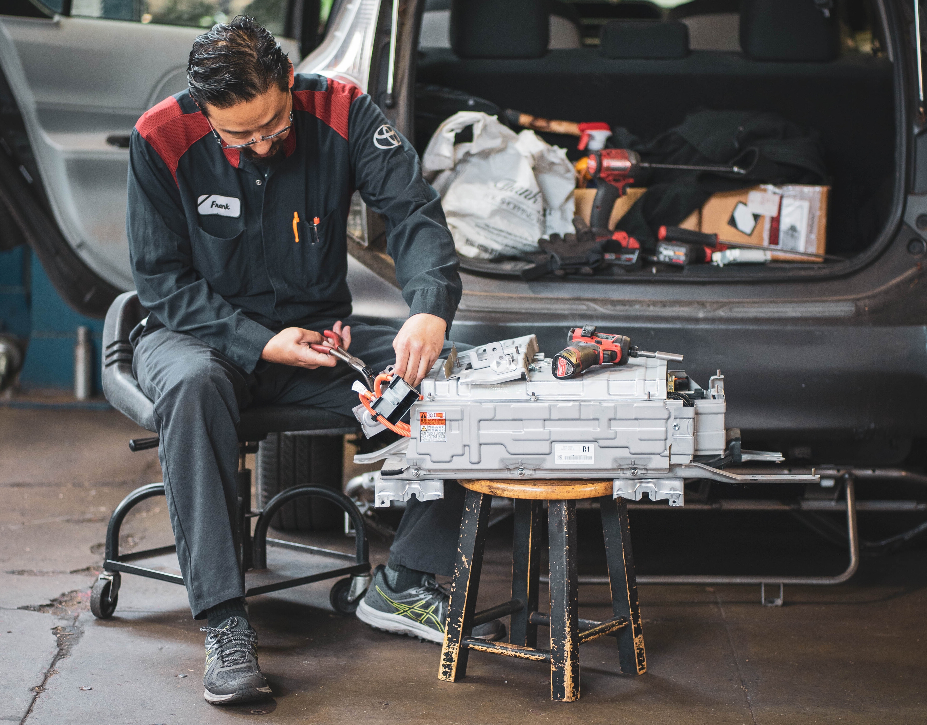 Battery Terminal Service