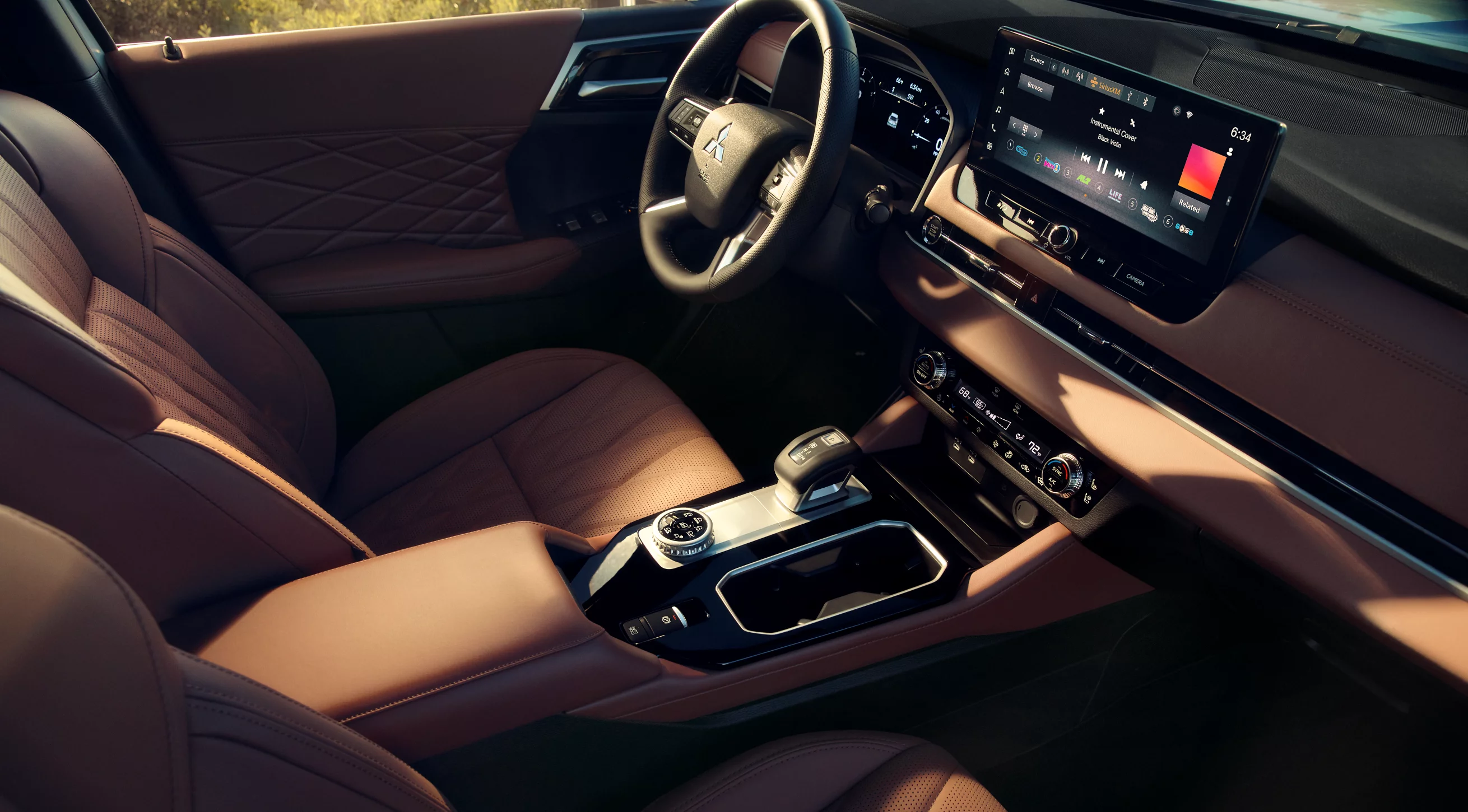 Mitsubishi Interior