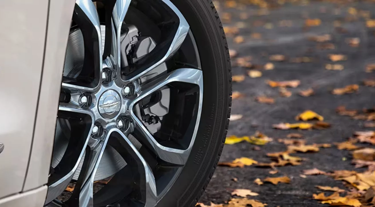 Chrysler Pacifica Research in Sauk City, WI | Chrysler Dealer | Kayser ...